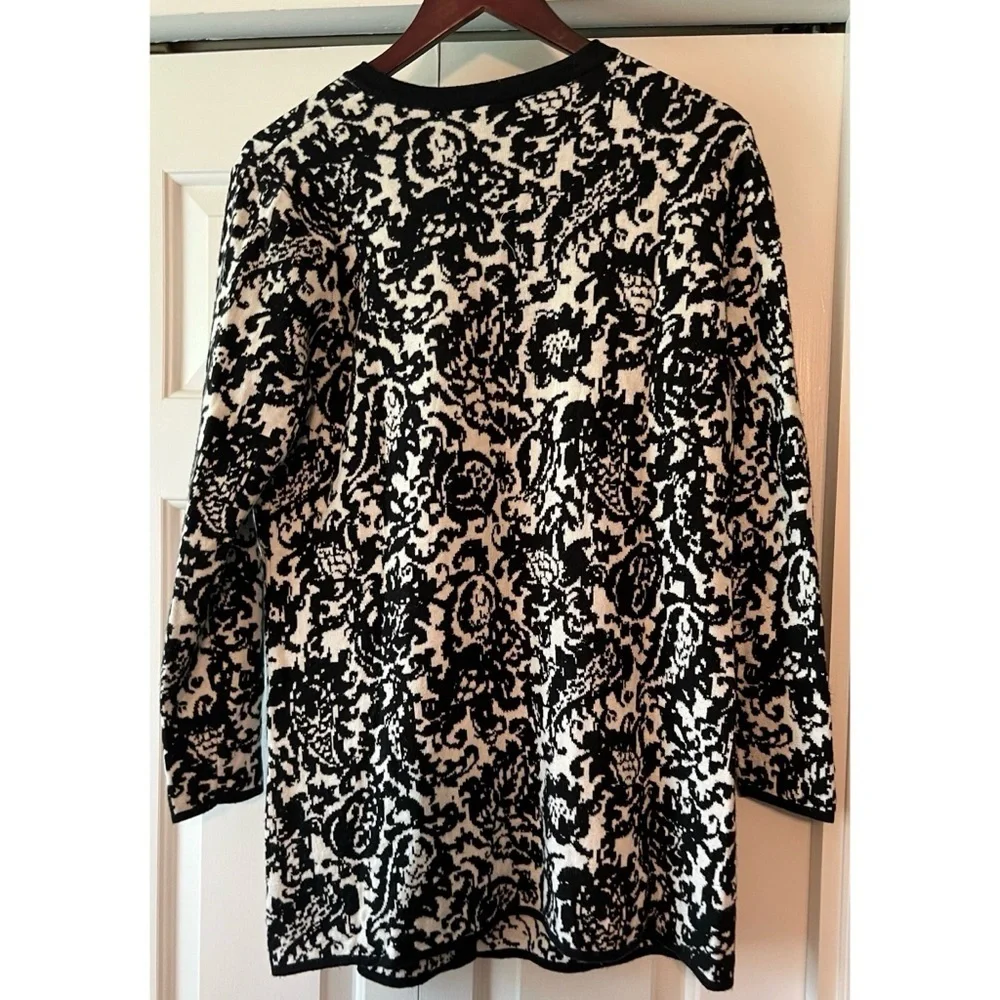 Black White Cardigan Damask Jacquard Sweater Cardigan Classic Casual EUC S #785